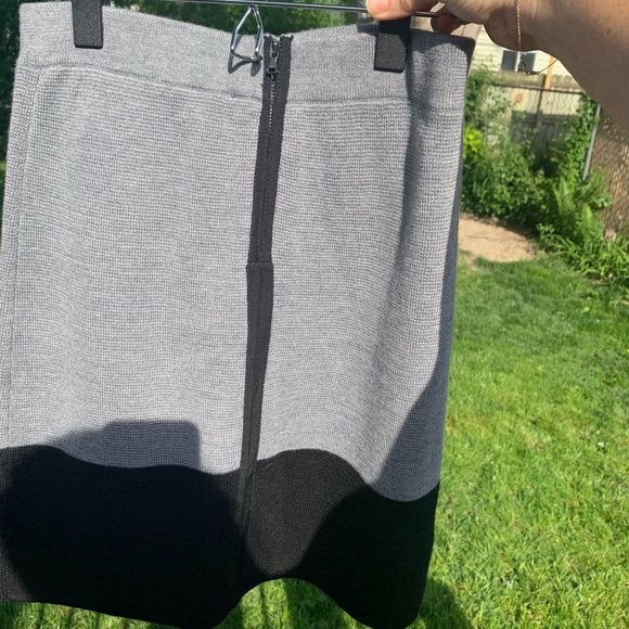 Pencil skirt - Picture 2 of 2